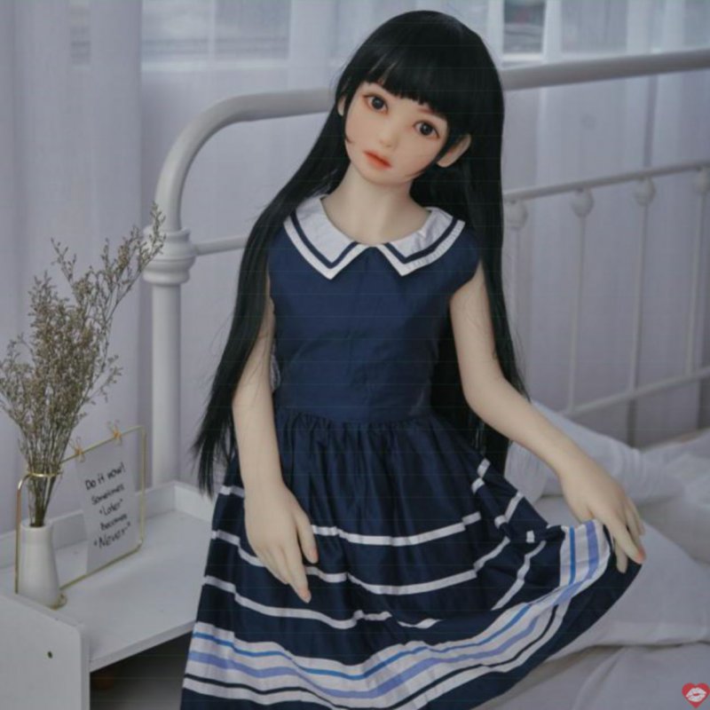 Búp bê IT TINA 132cm chất liệu TPE chân thực sống động 